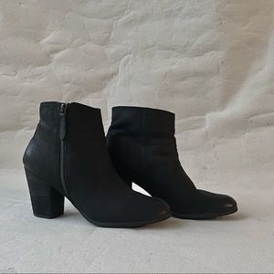 Aldo Black mules